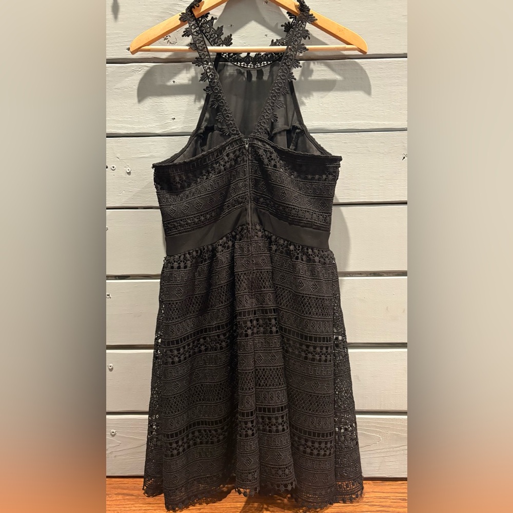 Francesca's Collections Black Lace Mini Dress - Picture 4 of 6